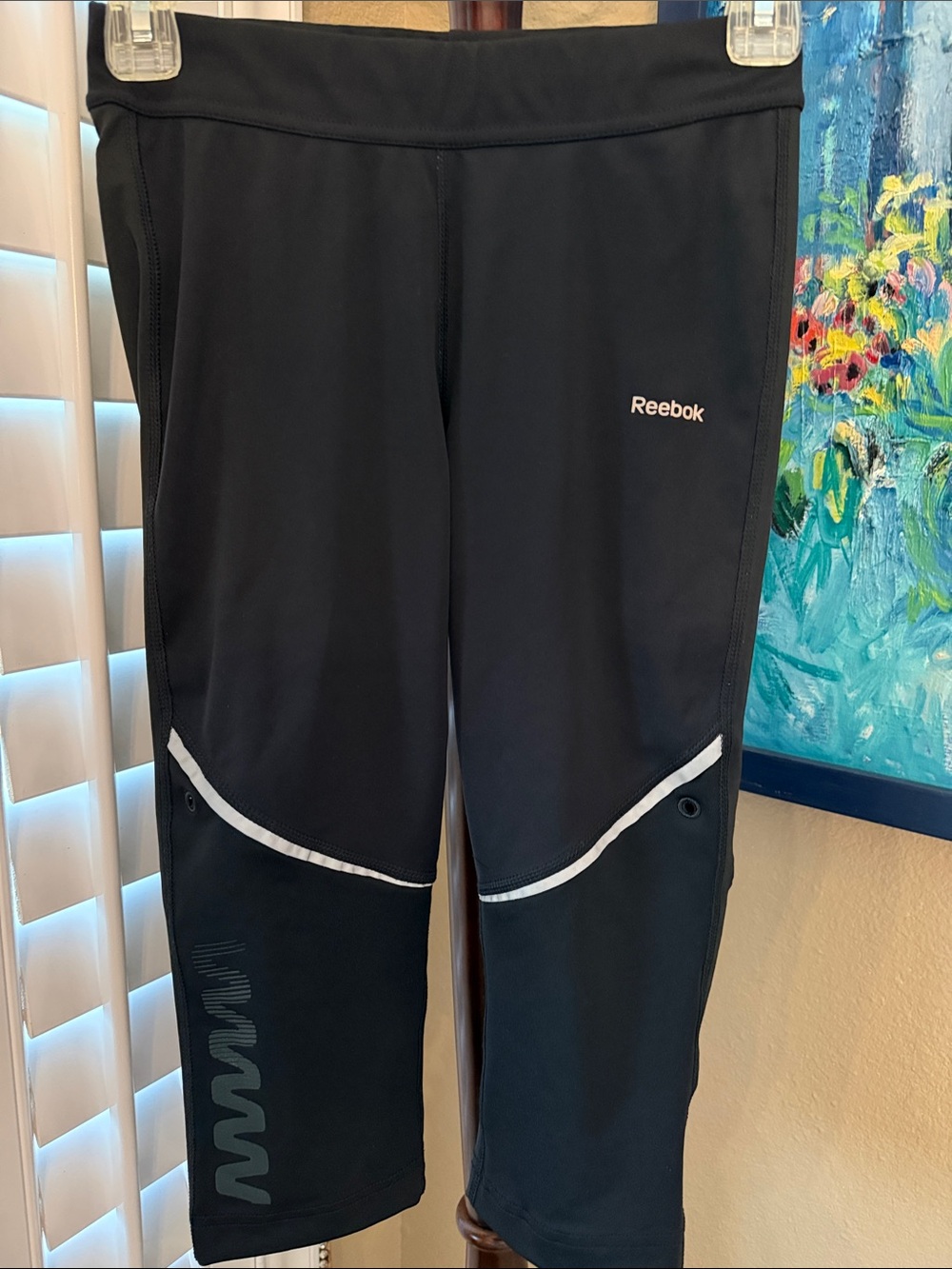 Reebok Black Capri Athletic Leggings with Reflective Trim